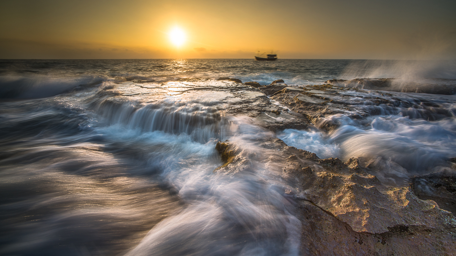 Wave shooting_Tran Minh Dung